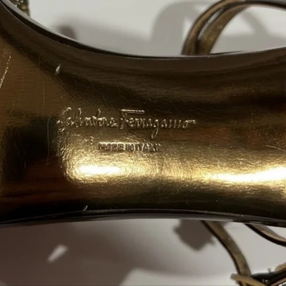 Salvatore Ferragamo Jeweled Heels. TAMARA WOMENS Size 9 ITALIAN W/ BOX - Picture 3 of 13